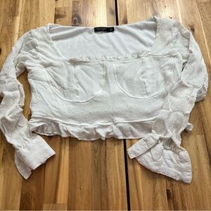 Nasty Gal White Long Sleeve Crop Top with Ruffle Trim – US 10